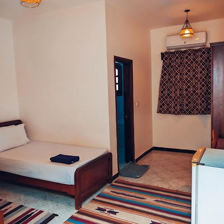 فندق Ghazala Oasis دهب المظهر الخارجي الصورة