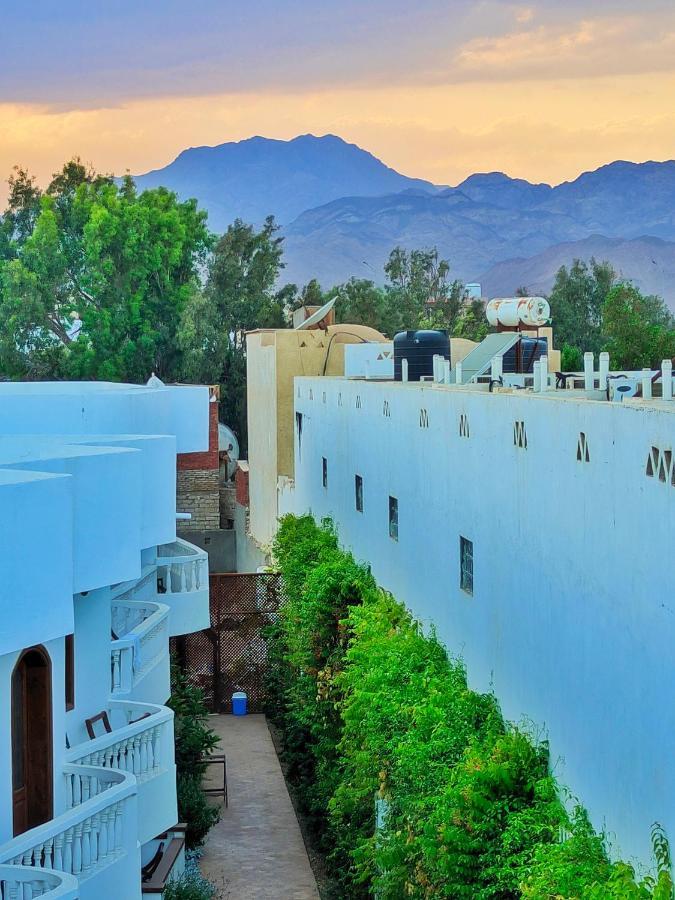فندق Ghazala Oasis دهب المظهر الخارجي الصورة