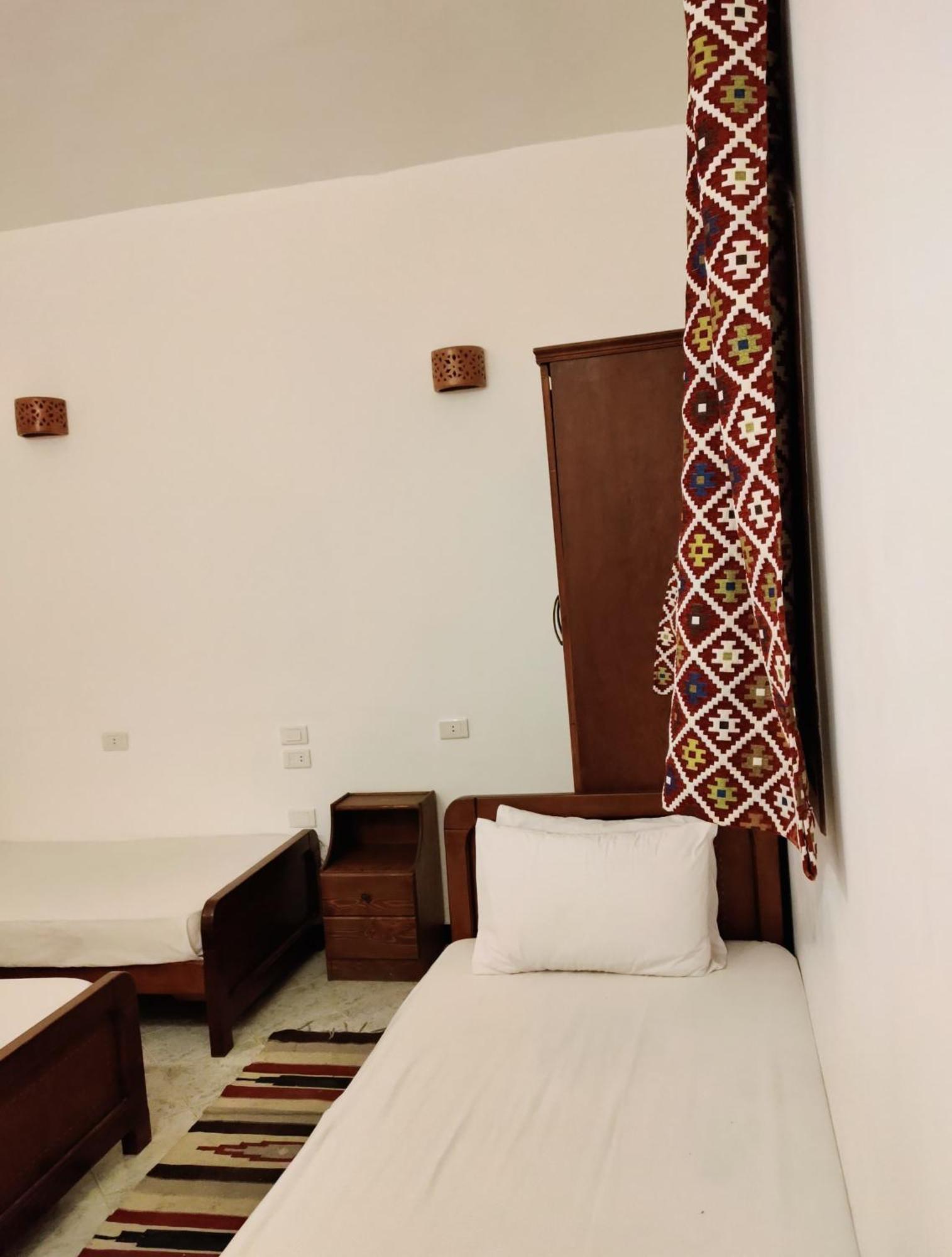 فندق Ghazala Oasis دهب المظهر الخارجي الصورة