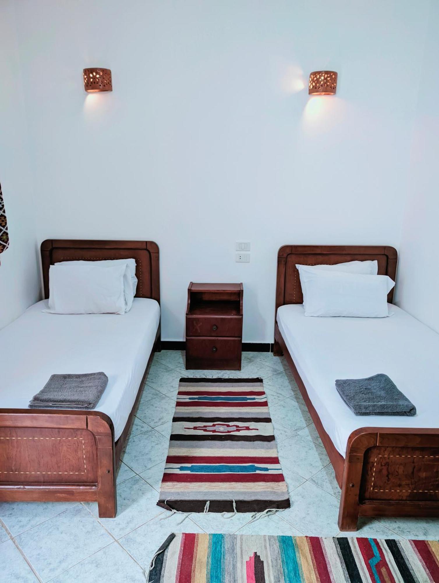 فندق Ghazala Oasis دهب المظهر الخارجي الصورة